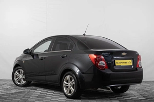 Седан Chevrolet Aveo 2013 года, 919000 рублей, Кемерово