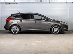 Хетчбэк Ford Focus 2012 года, 919000 рублей, Ставрополь