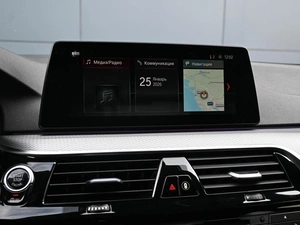 Седан BMW 5 серия 2019 года, 3369000 рублей, Кирилловка