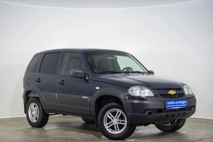 Внедорожник Chevrolet Niva 2018 года, 819000 рублей, Оренбург