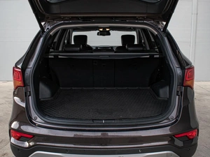 Внедорожник Hyundai Santa Fe 2015 года, 2100000 рублей, Краснодар