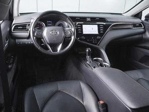 Седан Toyota Camry 2021 года, 2820000 рублей, Ростов-на-Дону