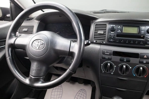 Хетчбэк Toyota Corolla 2006 года, 649000 рублей, Оренбург