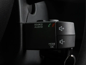 Хетчбэк Renault Sandero Stepway 2019 года, 1069000 рублей, Тюмень