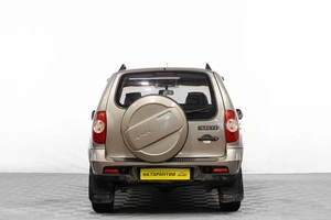 Внедорожник Chevrolet Niva 2009 года, 519000 рублей, Барнаул