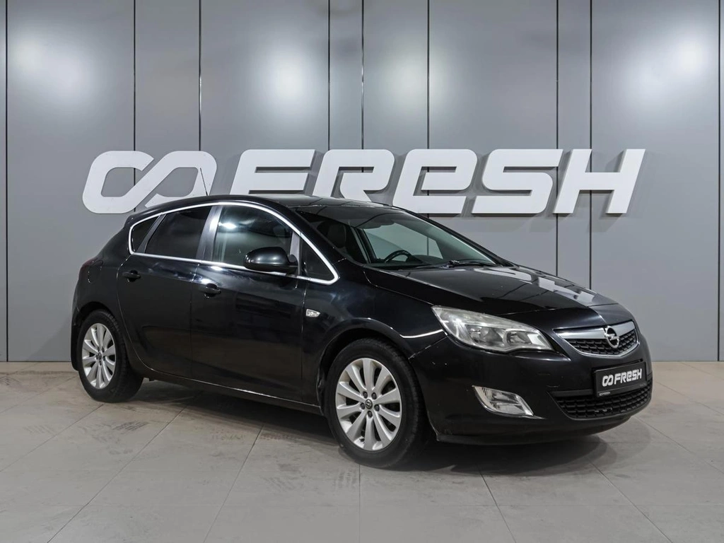 Хетчбэк Opel Astra 2011 года, 749000 рублей, Воронеж