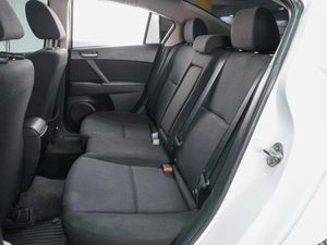 Седан Mazda 3 2011 года, 759000 рублей, Сургут