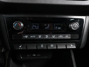 Лифтбек Volkswagen Polo 2020 года, 1649000 рублей, Аксай