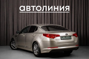 Седан Kia Optima 2012 года, 1049000 рублей, Красноярск