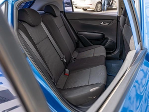 Хетчбэк Kia Rio X-Line 2018 года, 1599000 рублей, Краснодар