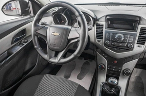 Хетчбэк Chevrolet Cruze 2012 года, 679000 рублей, Барнаул