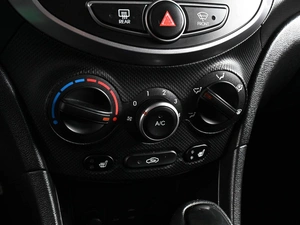 Седан Hyundai Solaris 2016 года, 1369000 рублей, Аксай