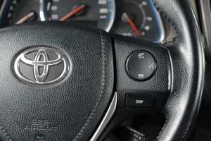 Внедорожник Toyota RAV4 2013 года, 1899000 рублей, Тюмень