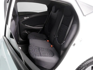 Седан Hyundai Solaris 2015 года, 1130000 рублей, Красный Пахарь