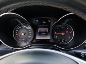 Седан Mercedes-benz C-класс 2015 года, 2599000 рублей, Большой Сочи