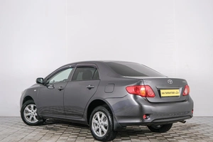 Седан Toyota Corolla 2010 года, 1149000 рублей, Красноярск