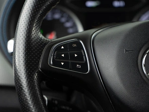 Хетчбэк Mercedes-benz B-класс 2015 года, 1577077 рублей, Москва