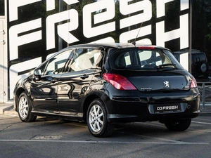 Хетчбэк Peugeot 308 2009 года, 345000 рублей, Волгоград