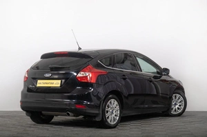 Хетчбэк Ford Focus 2012 года, 1049000 рублей, Томск