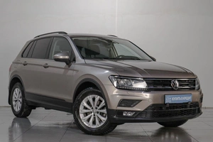 Внедорожник Volkswagen Tiguan 2019 года, 2199000 рублей, Челябинск