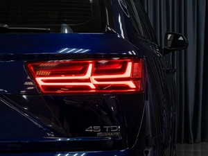 Внедорожник Audi Q7 2018 года, 5619000 рублей, Тюмень