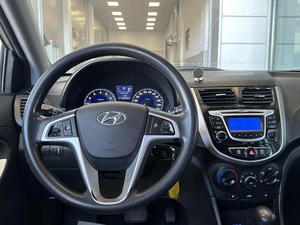 Хетчбэк Hyundai Solaris 2014 года, 850000 рублей, Уфа