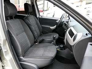 Хетчбэк Renault Sandero 2011 года, 449000 рублей, Волгоград