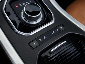 Внедорожник Land Rover Range Rover Evoque 2016 года, 3650000 рублей, Большой Сочи