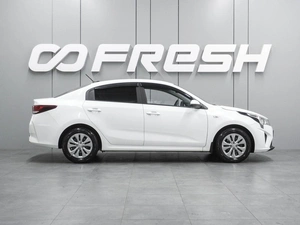 Седан Kia Rio 2021 года, 1534000 рублей, Воронеж