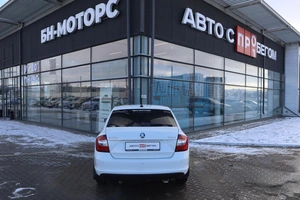 Хэтчбек Skoda Rapid 2018 года, 1650000 рублей, Мирное