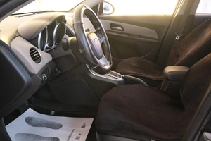 Седан Chevrolet Cruze 2013 года, 699000 рублей, Омск