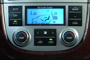 Внедорожник Hyundai Santa Fe 2010 года, 1099000 рублей, Омск