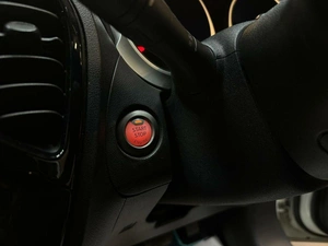 Внедорожник Nissan Juke 2015 года, 1197000 рублей, Красноярск