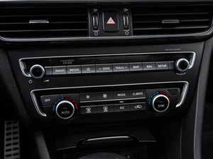 Седан Kia Optima 2018 года, 1940000 рублей, Краснодар