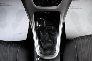 Хетчбэк Opel Astra 2011 года, 709000 рублей, Челябинск