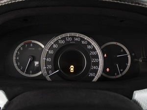 Седан Honda Accord 2013 года, 1680000 рублей, Омск