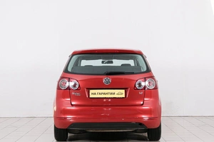 Хетчбэк Volkswagen Golf Plus 2011 года, 849000 рублей, Красноярск