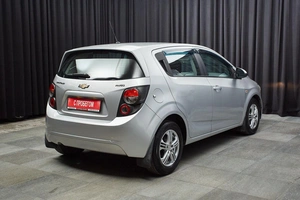 Седан Chevrolet Aveo 2013 года, 690000 рублей, Красноярск