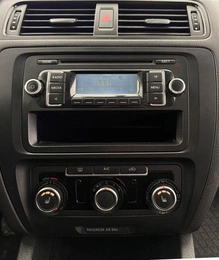 Седан Volkswagen Jetta 2013 года, 857000 рублей, Орёл