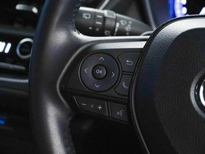 Хетчбэк Toyota Corolla 2020 года, 1789404 рублей, Москва