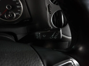 Внедорожник Volkswagen Tiguan 2014 года, 1499000 рублей, Воронеж