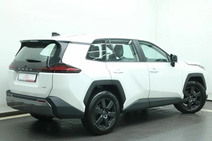 Внедорожник Toyota RAV4 2025 года, 4050000 рублей, Красноярск