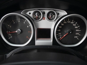 Седан Ford Focus 2010 года, 600000 рублей, Омск