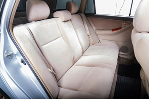 Седан Toyota Corolla Fielder 2005 года, 679000 рублей, Томск