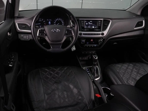 Седан Hyundai Solaris 2017 года, 999000 рублей, Воронеж