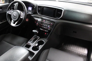 Внедорожник Kia Sportage 2018 года, 2580000 рублей, Красноярск