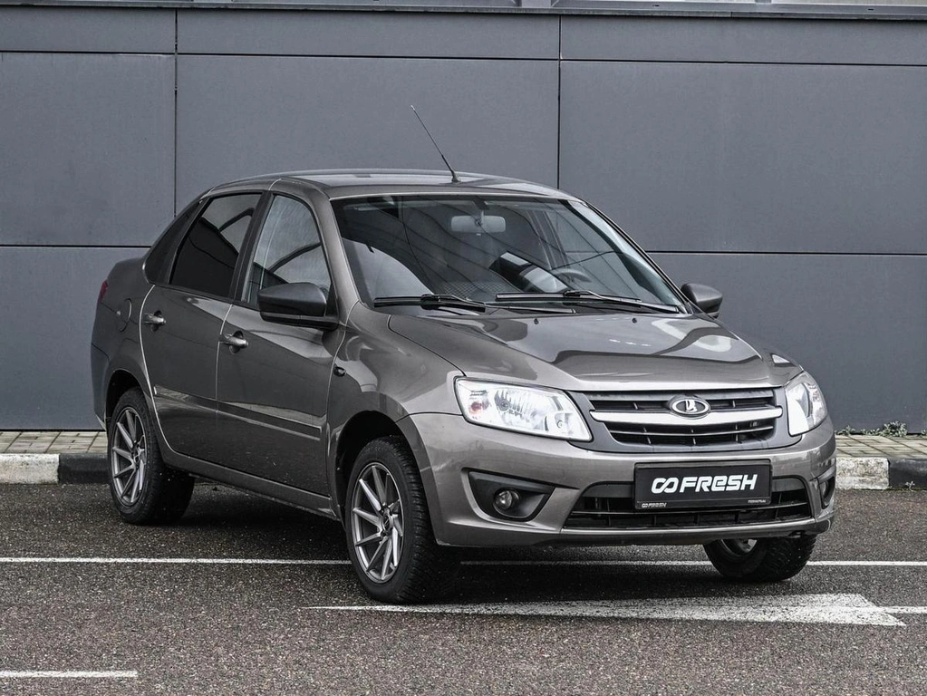 Седан ВАЗ (LADA) Granta 2017 года, 799000 рублей, Кирилловка