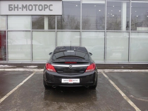 Седан Opel Insignia 2013 года, 850000 рублей, Брянск