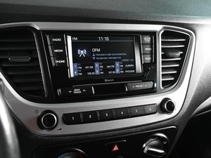 Седан Hyundai Solaris 2018 года, 1445000 рублей, Ростов-на-Дону