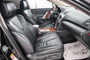 Седан Toyota Camry 2008 года, 1039000 рублей, Красноярск